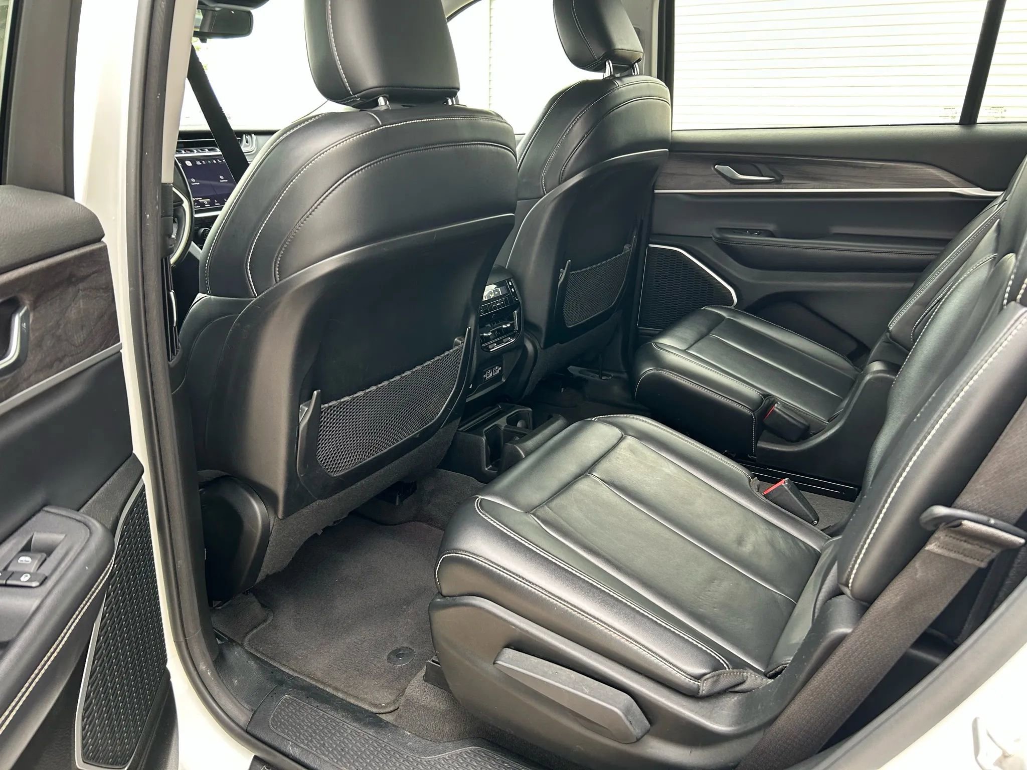 Used 2021 Jeep Grand Cherokee L Limited image 15