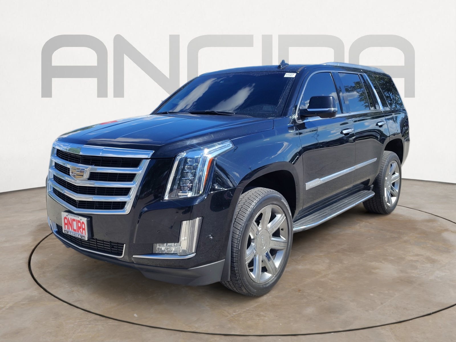 Used 2018 Cadillac Escalade Luxury w/ LPO, Radiant Package RWD image 6