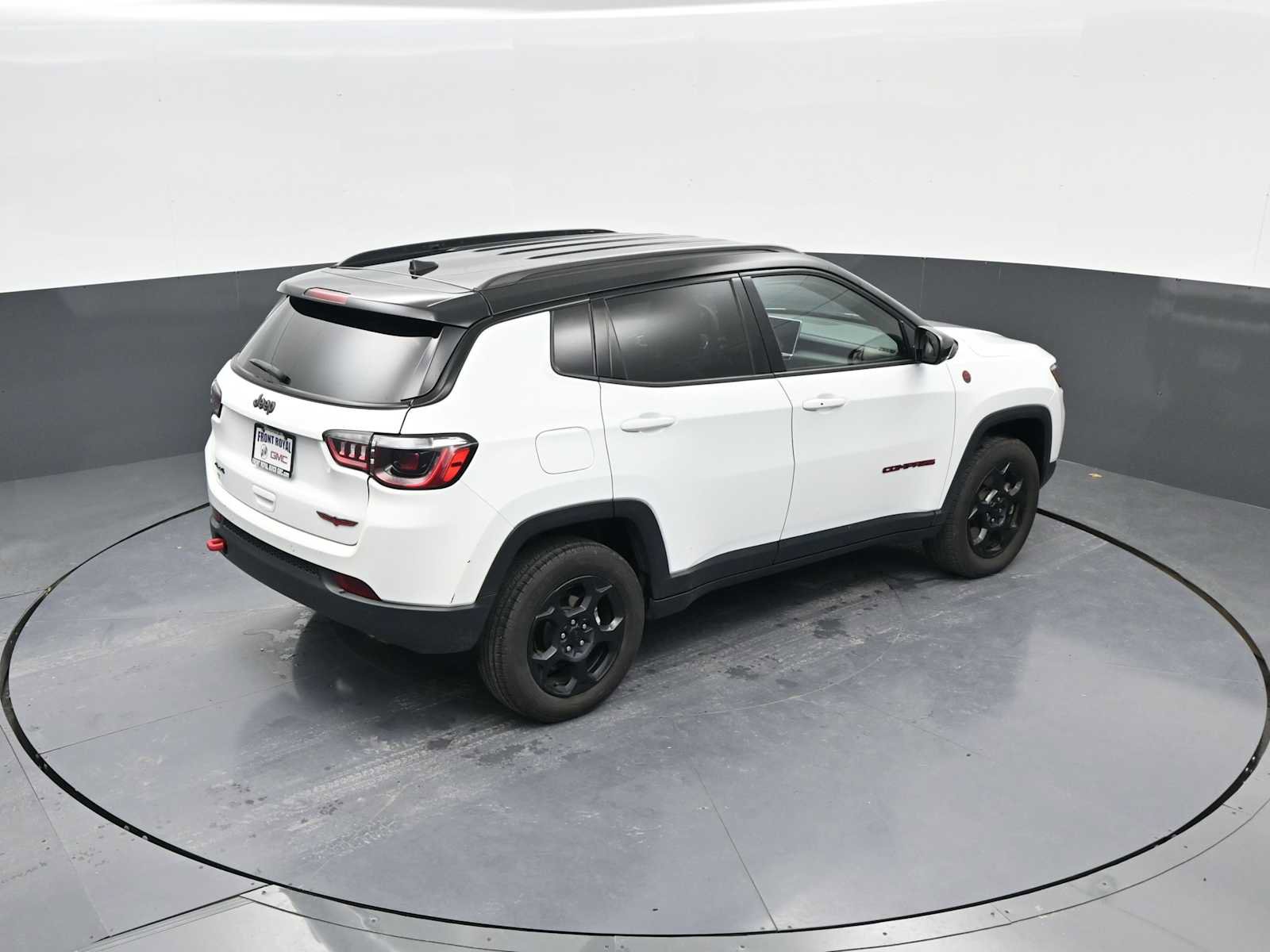 Used 2024 Jeep Compass Trailhawk image 37