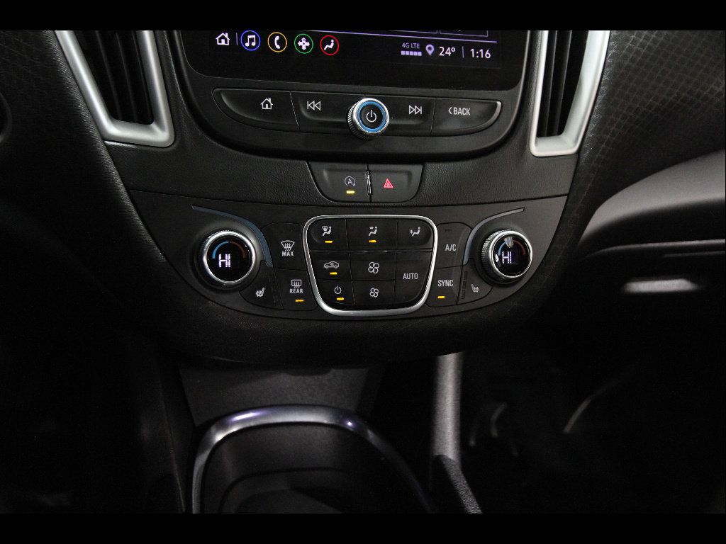 Used 2024 Chevrolet Malibu LT FWD image 15