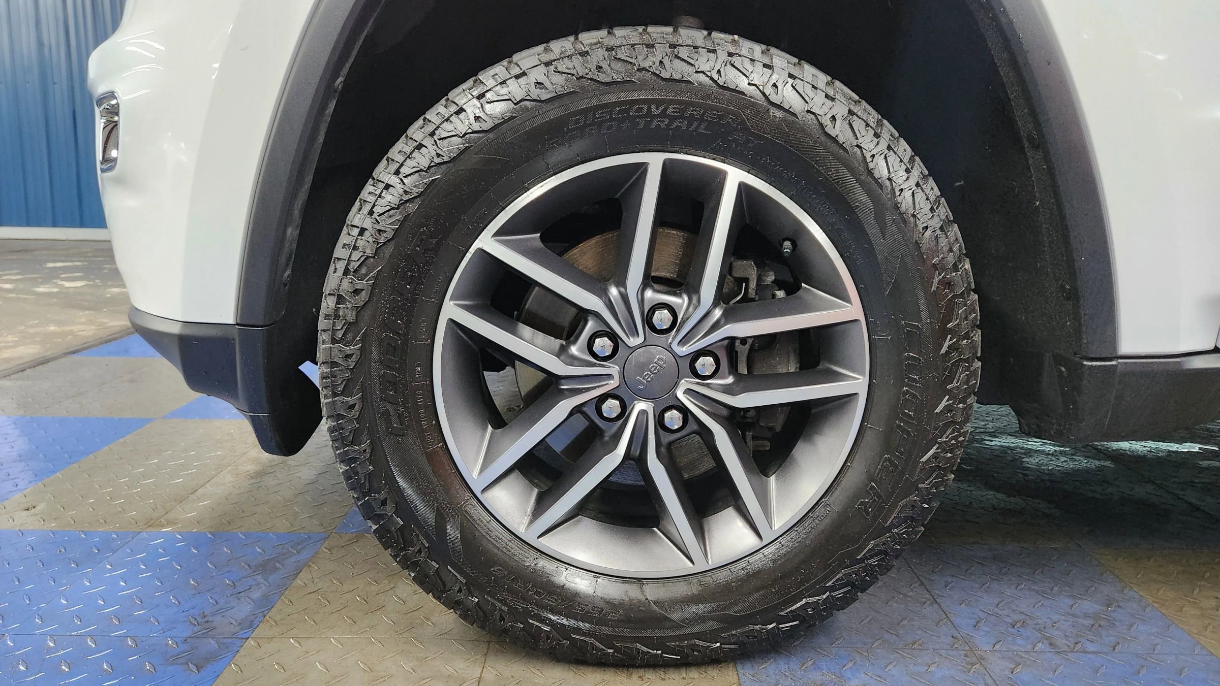 Used 2020 Jeep Grand Cherokee Laredo w/ Quick Order Package 2BN North image 62