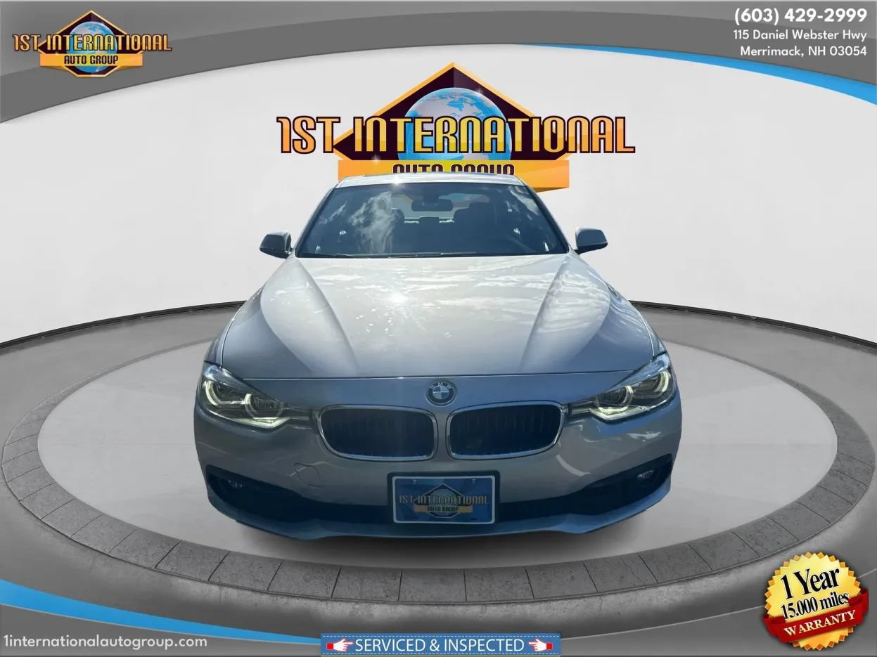 Used 2018 BMW 320i xDrive Sedan w/ Premium Package AWD/4WD image 3