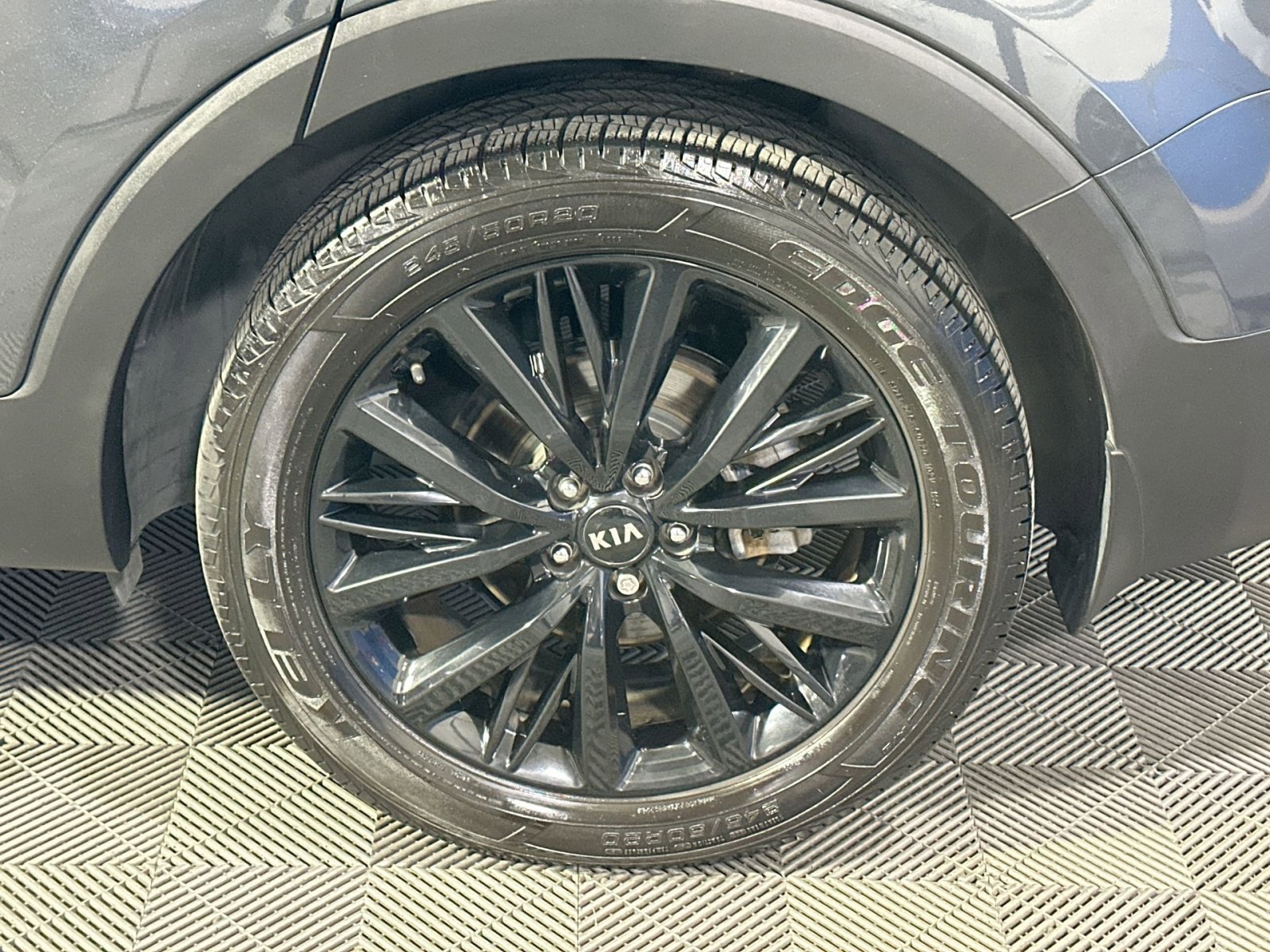 Used 2021 Kia Telluride SX w/ Towing Package image 12