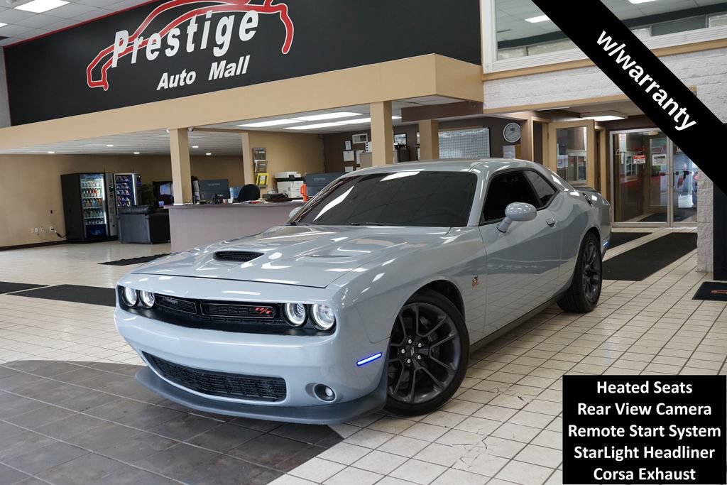 Used 2022 Dodge Challenger R/T Scat Pack RWD image 2