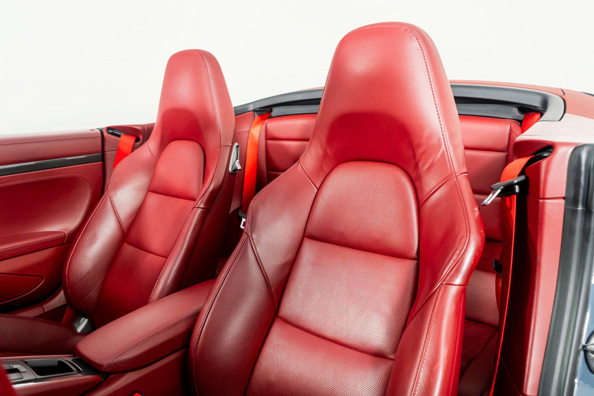 Used 2017 Porsche 911 Turbo S image 3