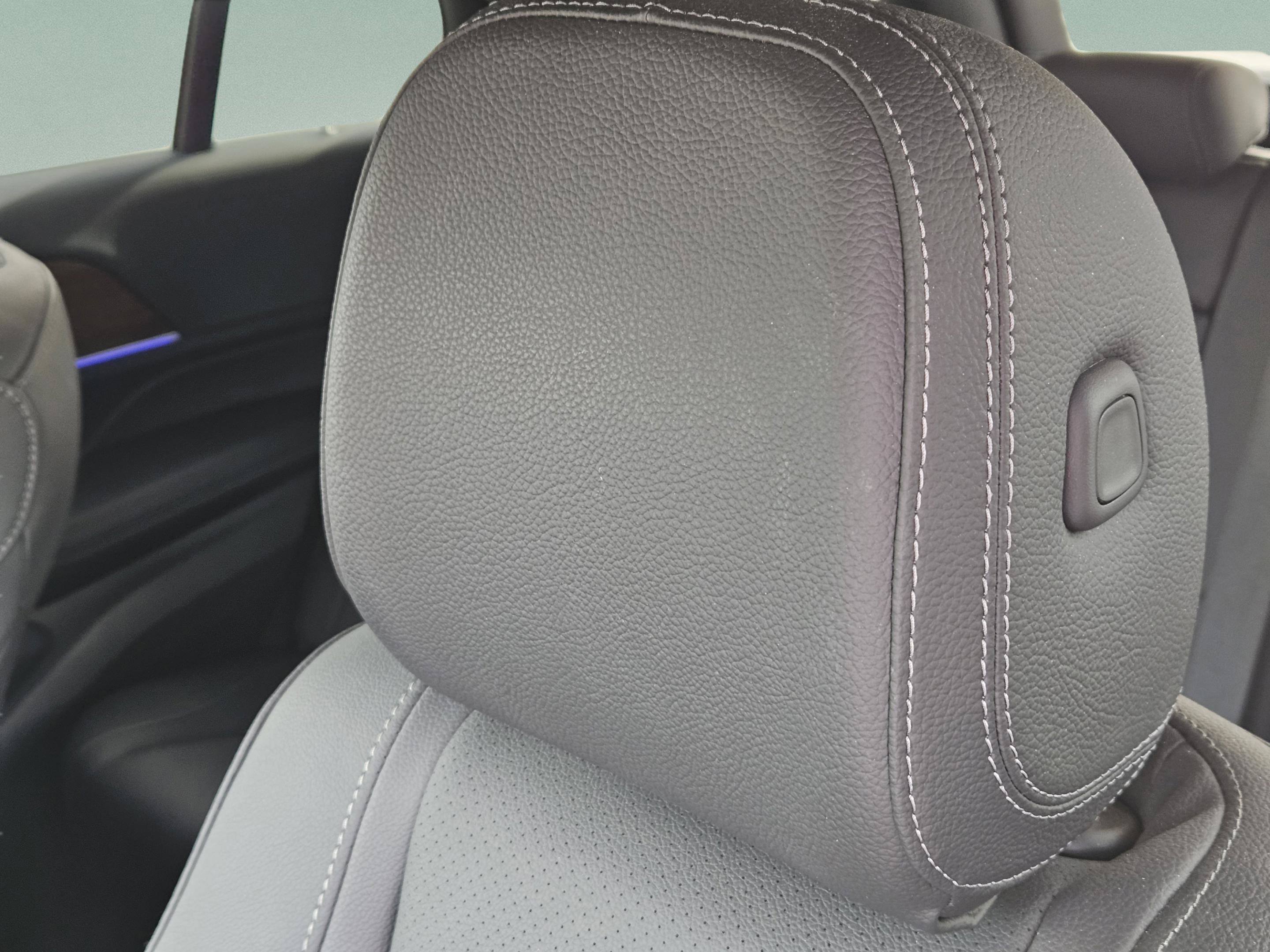 Certified 2025 Mercedes-Benz GLE 450 GLE 450 image 16