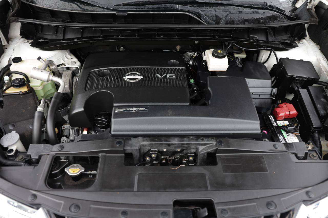Used 2015 Nissan Murano S FWD image 20