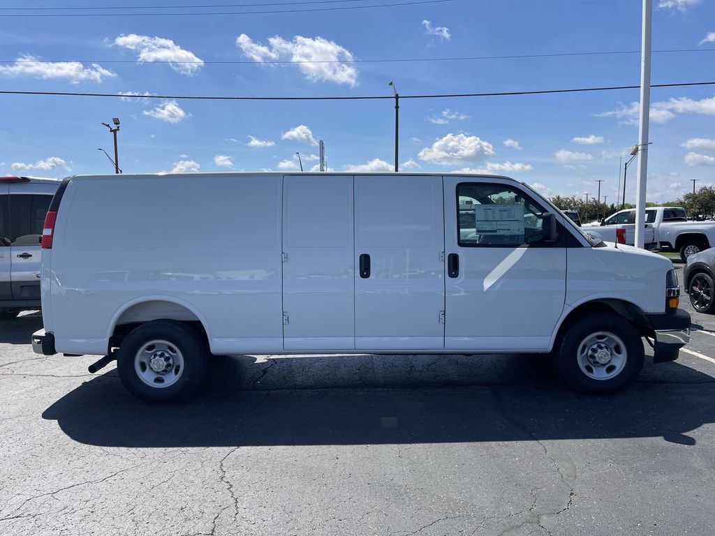 New 2026 Chevrolet Express 2500 Extended w/ Driver Convenience Package RWD image 2
