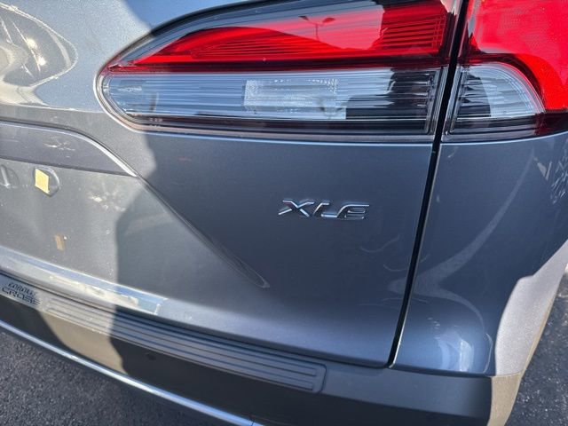 New 2026 Toyota Corolla Cross XLE image 5