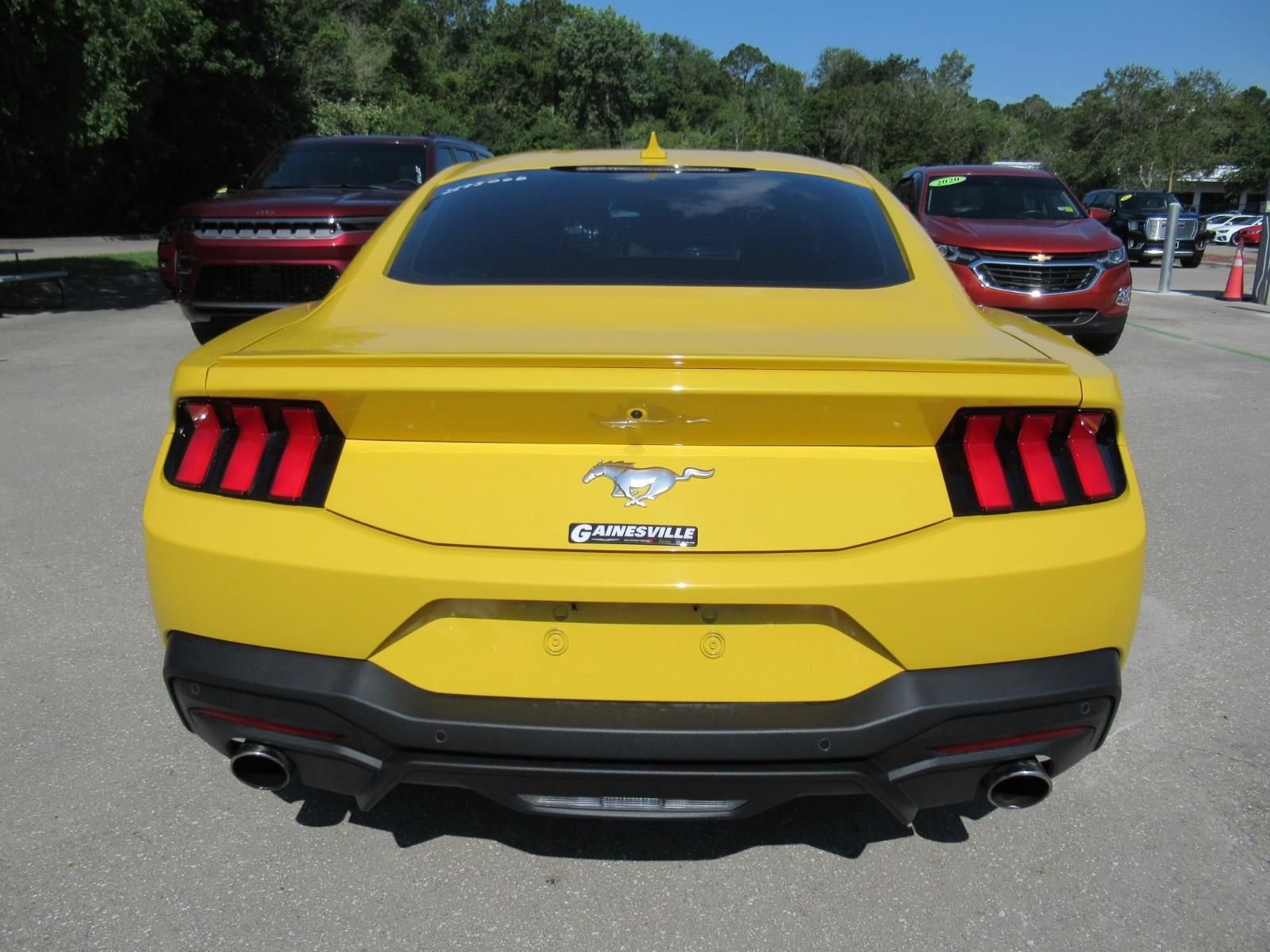 Used 2024 Ford Mustang Premium RWD image 6