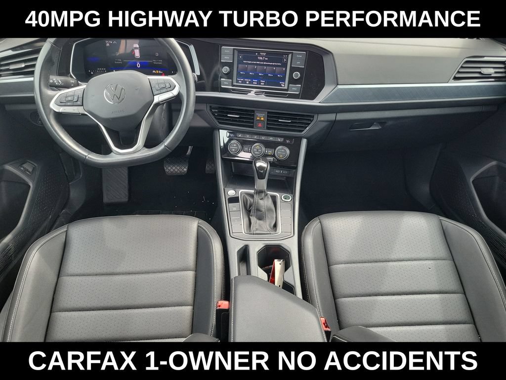 Used 2024 Volkswagen Jetta SE FWD image 7