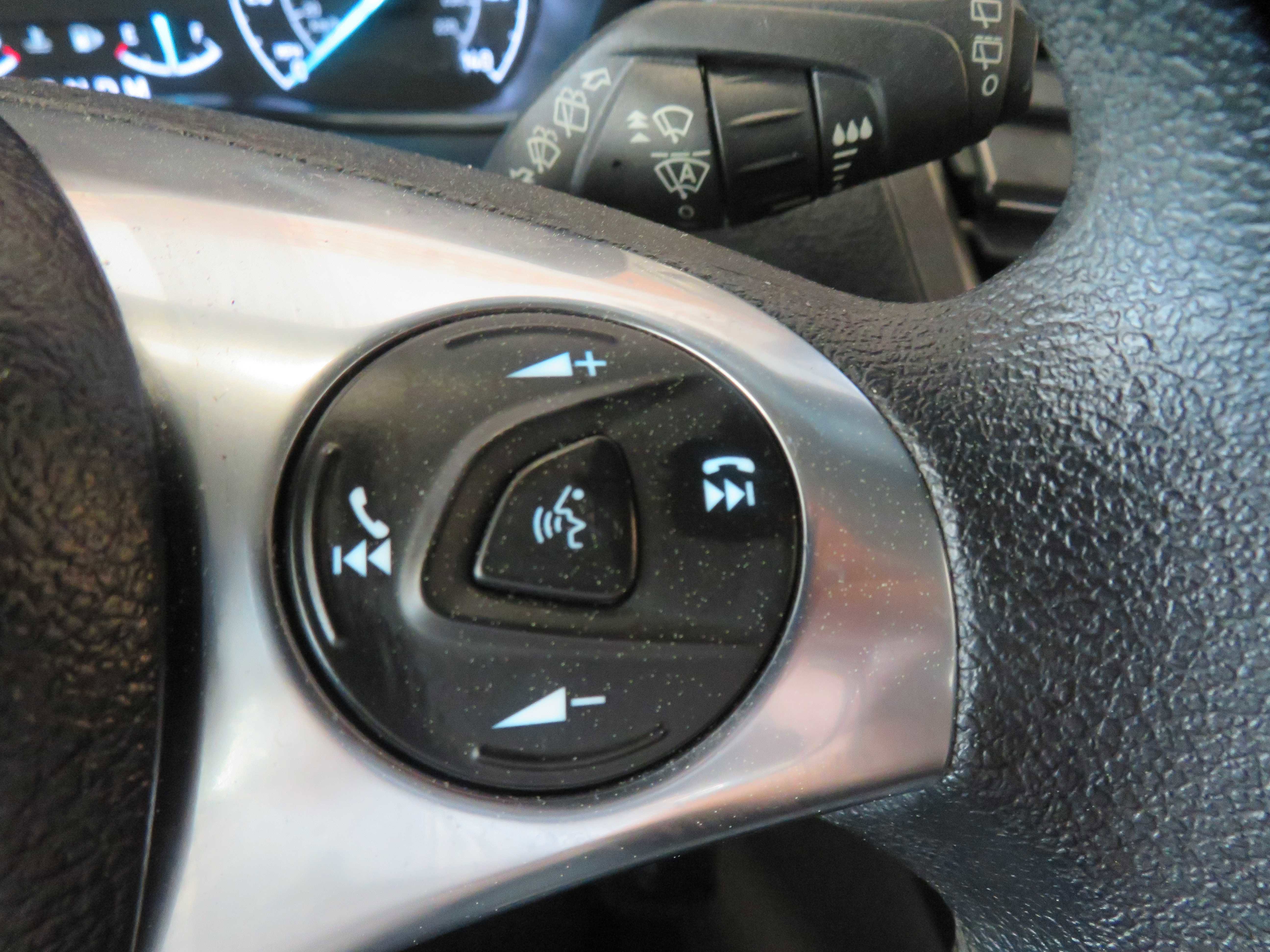 Used 2022 Ford Transit Connect XLT image 44