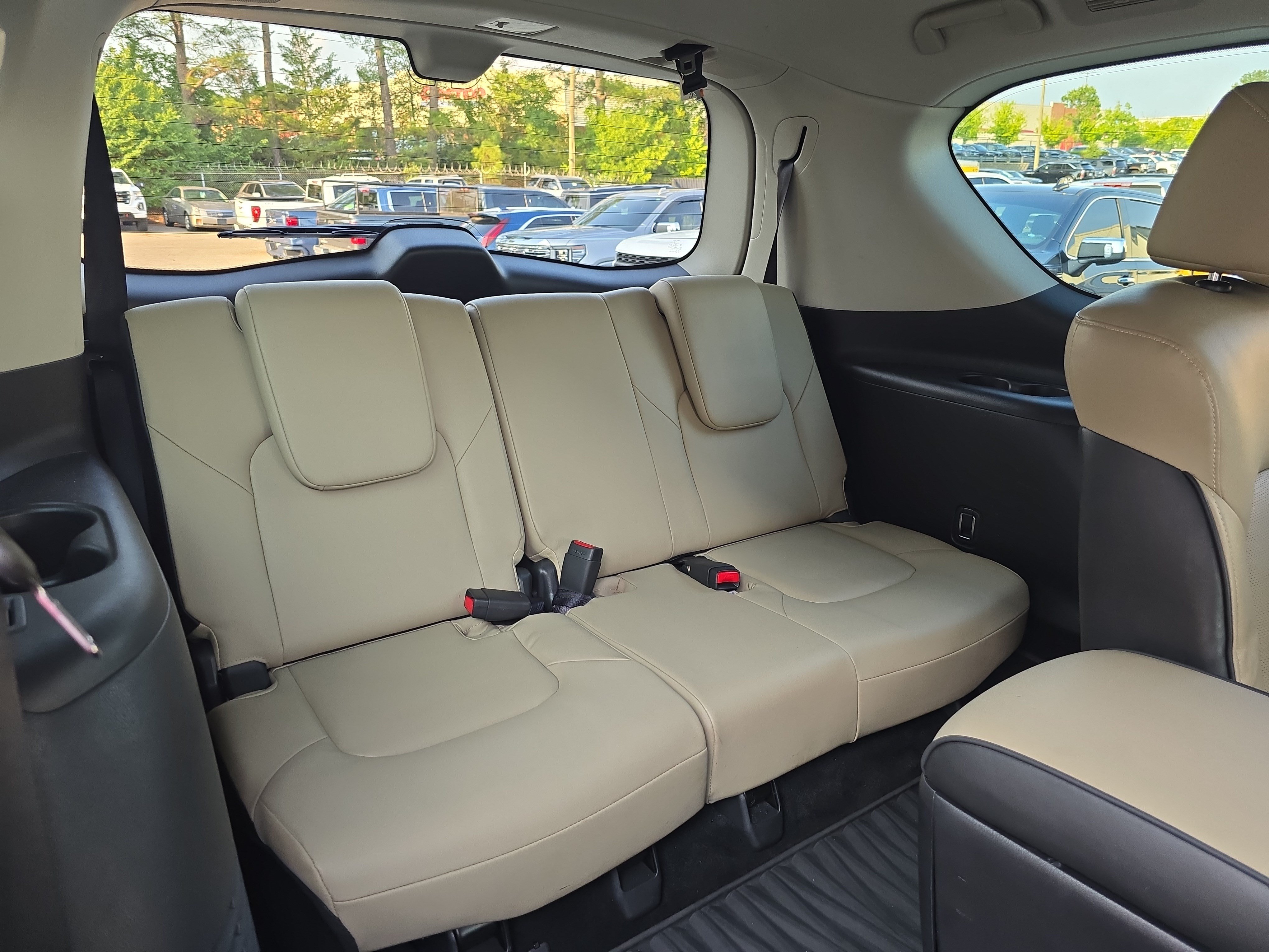 Used 2023 INFINITI QX80 Premium Select w/ Cargo Package AWD/4WD image 12