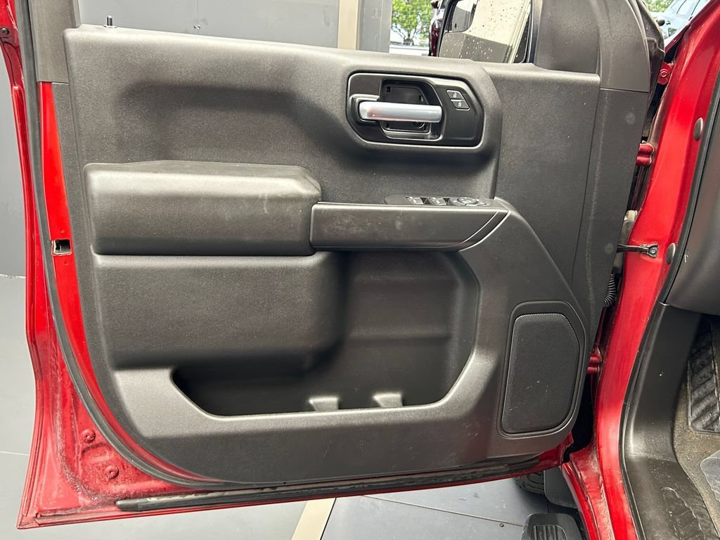 Used 2021 Chevrolet Silverado 1500 Custom RWD image 27