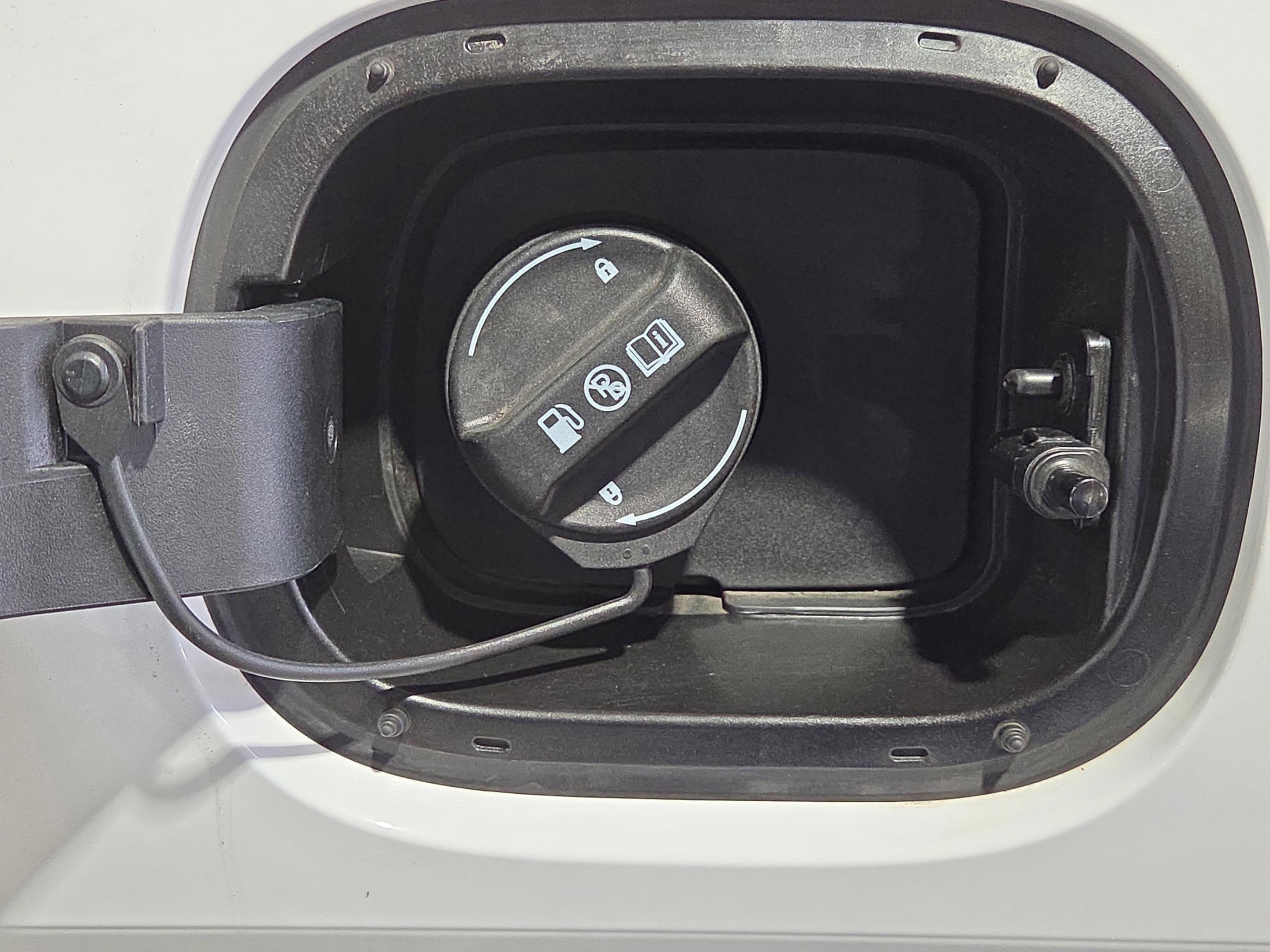 Used 2024 Hyundai Kona N Line image 30