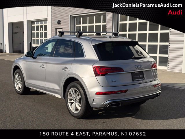 Certified 2023 Audi Q5 2.0T Premium w/ Convenience Package AWD/4WD image 4