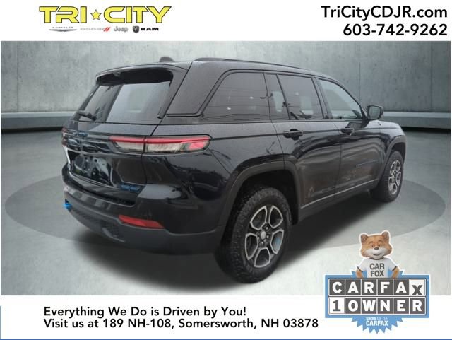 Used 2024 Jeep Grand Cherokee Trailhawk w/ Luxury Tech Group III image 5