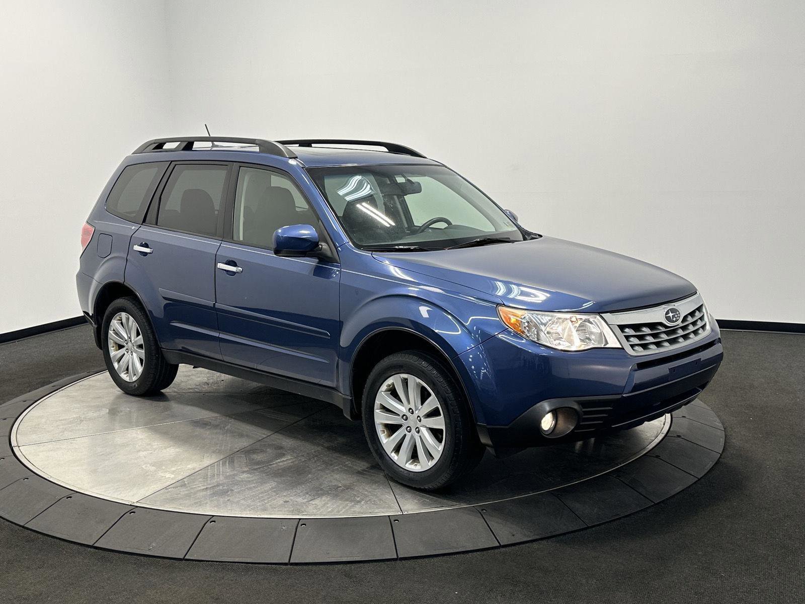 Used 2012 Subaru Forester 2.5X Limited image 2