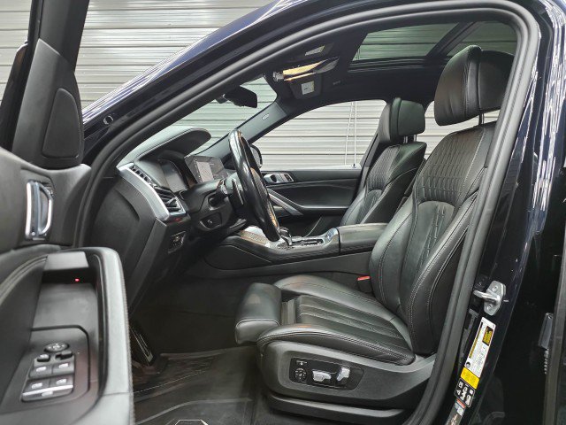 Used 2023 BMW X6 xDrive40i AWD/4WD image 14