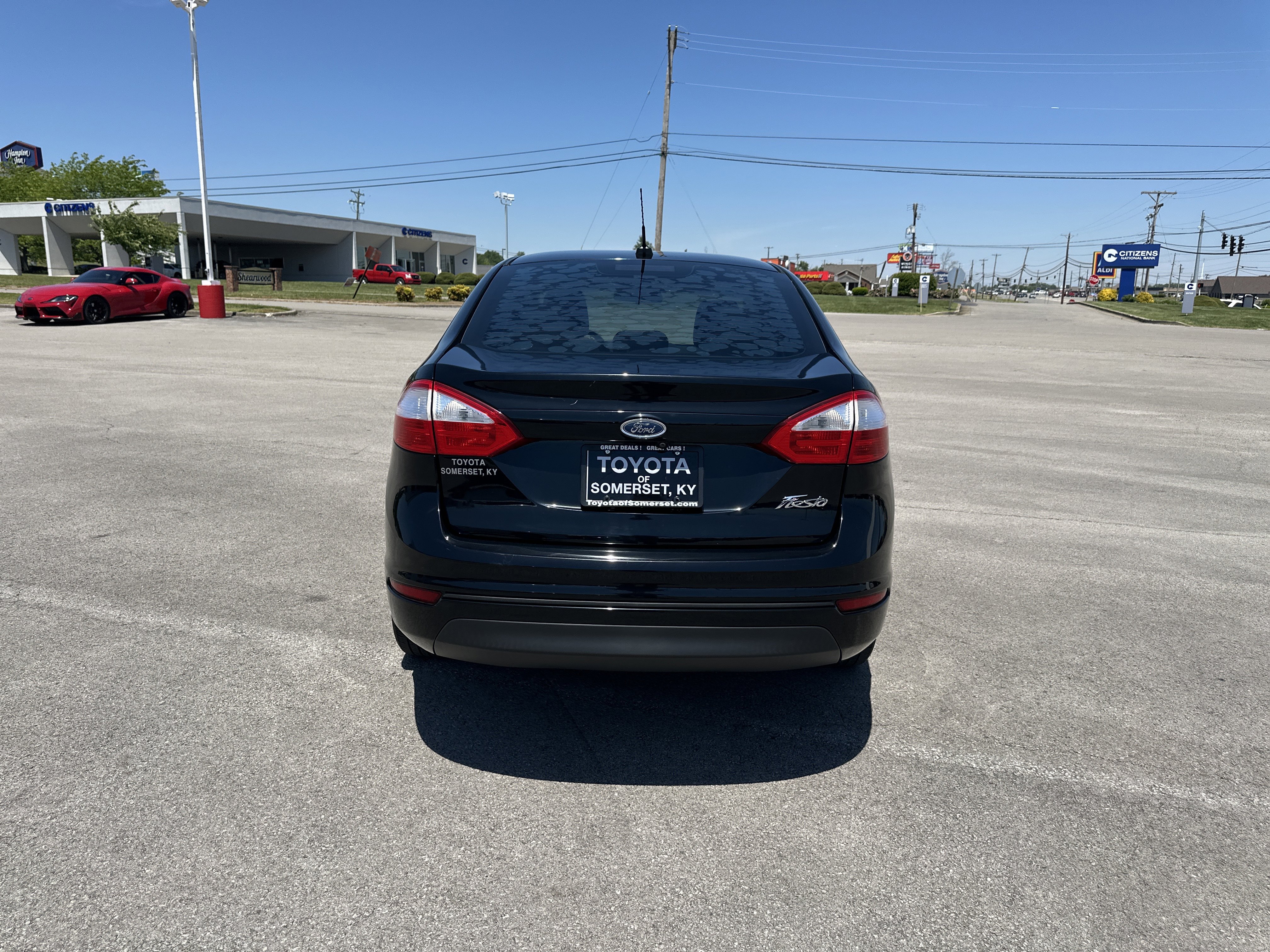Used 2019 Ford Fiesta S FWD image 6