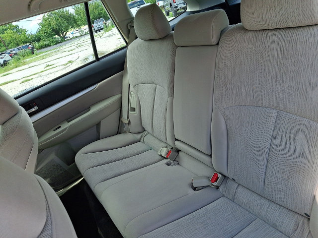 Used 2013 Subaru Outback 2.5i AWD/4WD image 19