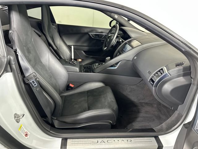 Used 2021 Jaguar F-TYPE Coupe image 27