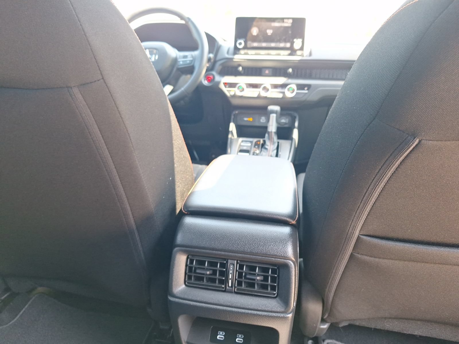 Used 2025 Honda CR-V Sport image 32