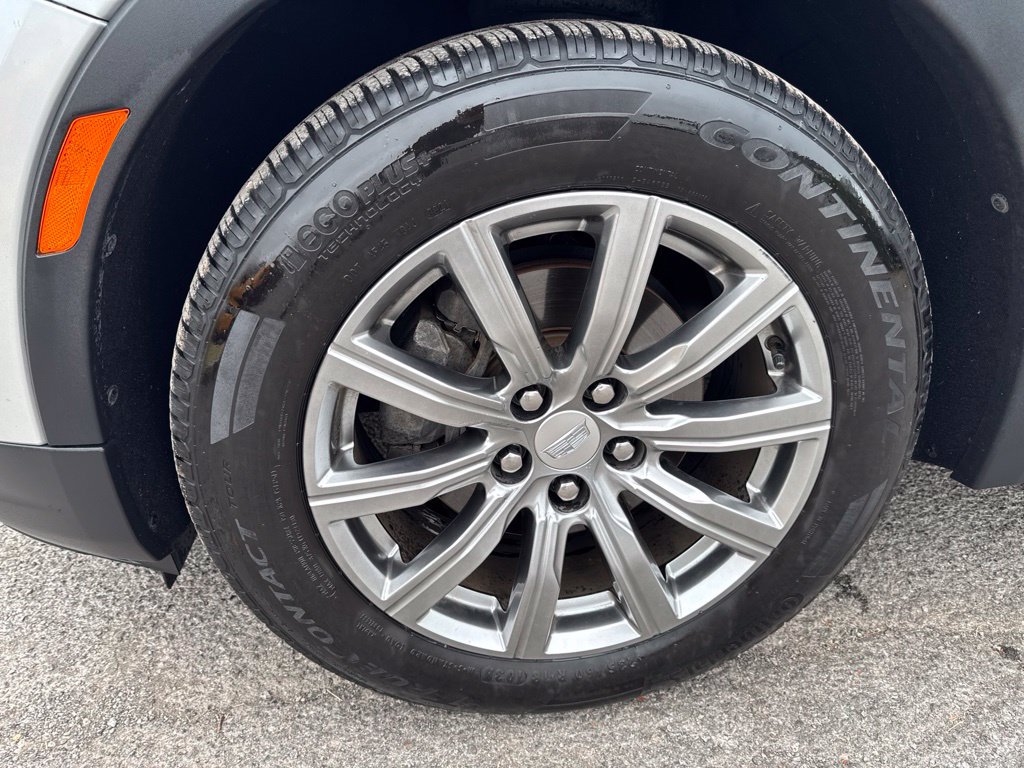 Used 2019 Cadillac XT4 Premium Luxury FWD image 11