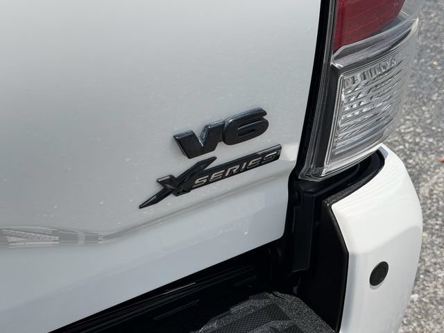 Certified 2022 Toyota Tacoma TRD Off-Road w/ Technology Package AWD/4WD image 16