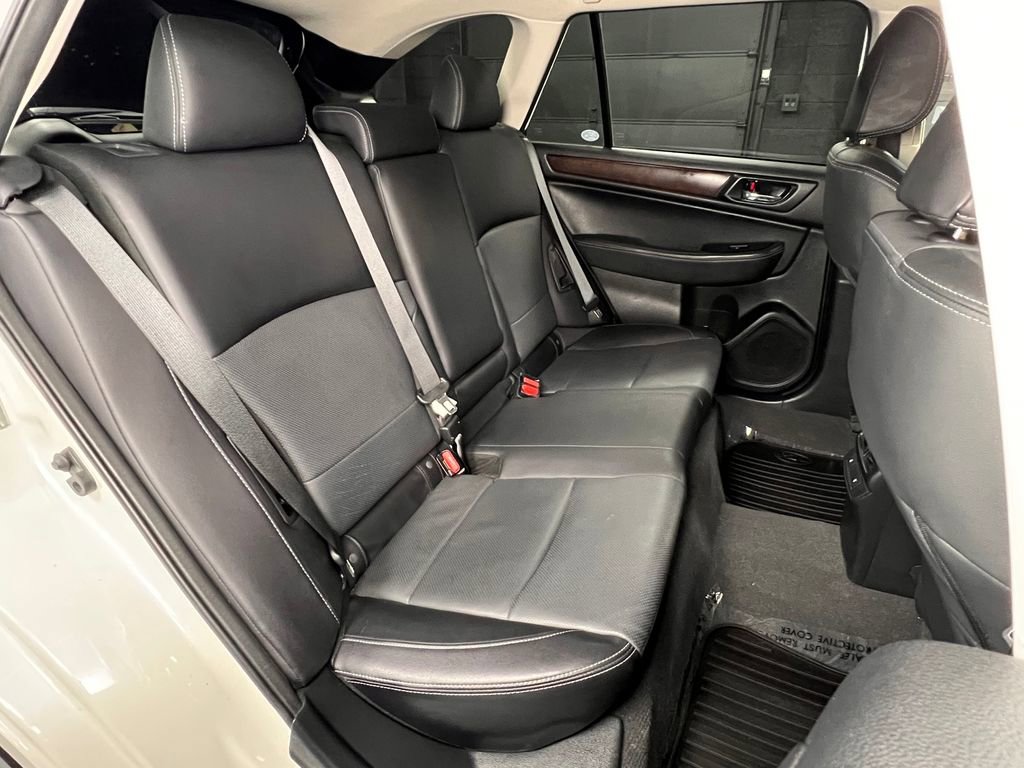 Used 2017 Subaru Outback 2.5i Limited image 27