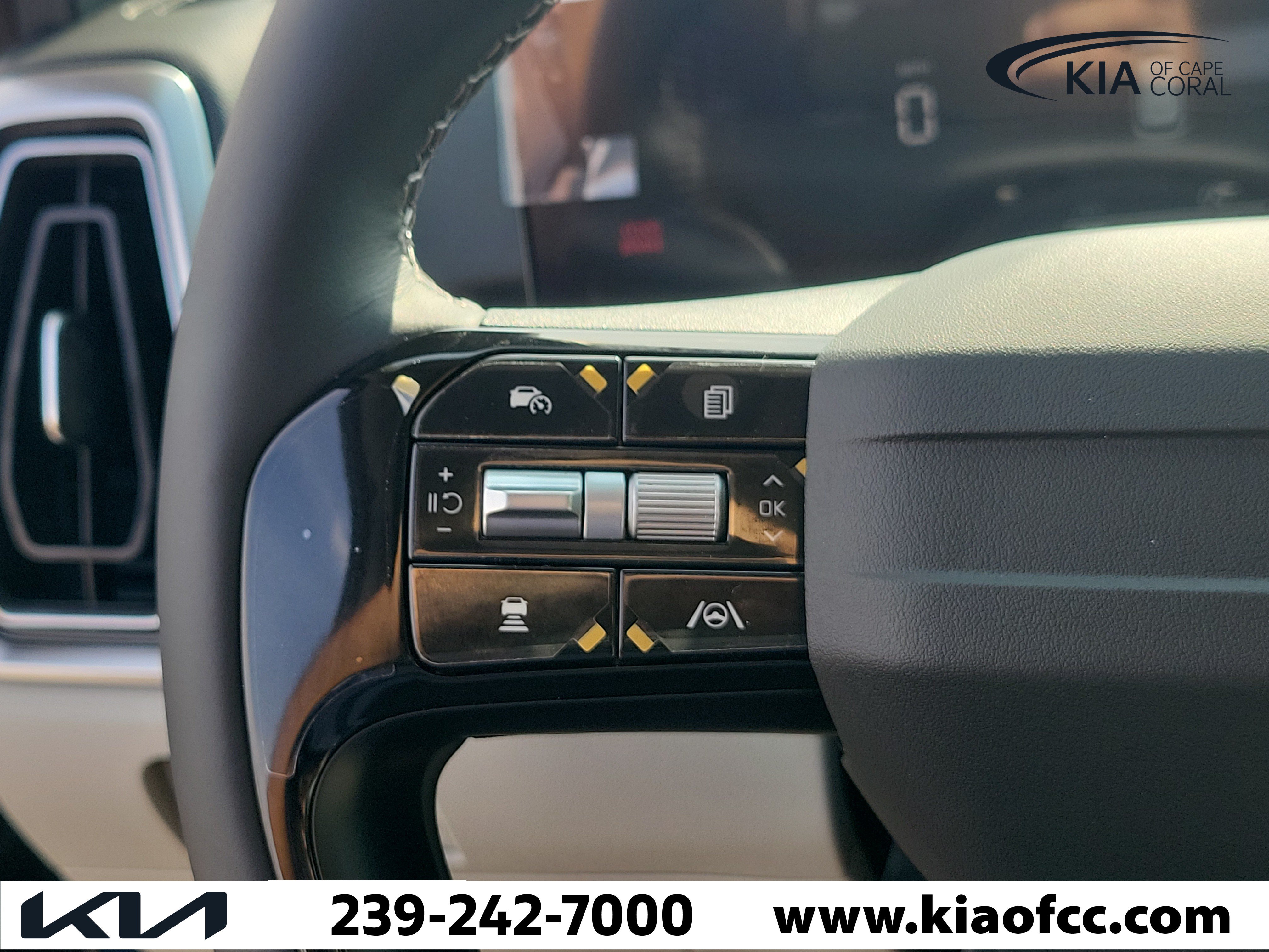 New 2026 Kia Sorento S FWD image 23