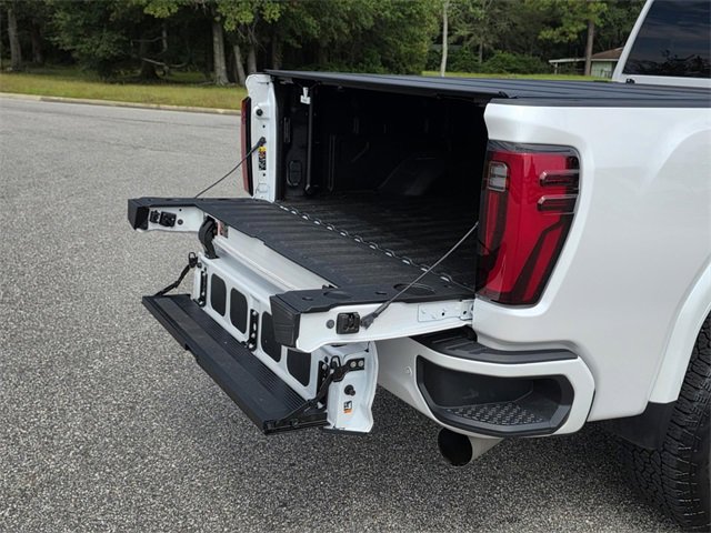 Used 2025 GMC Sierra 2500 Denali w/ Denali Reserve Package image 48