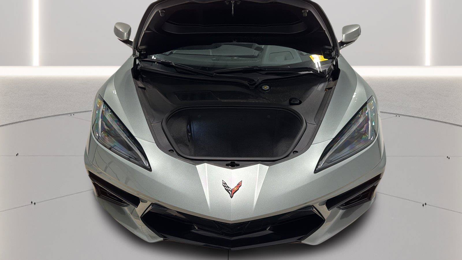 Used 2024 Chevrolet Corvette Stingray Coupe w/ 1LT RWD image 28