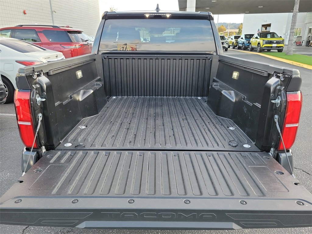 Used 2025 Toyota Tacoma TRD Off-Road image 24