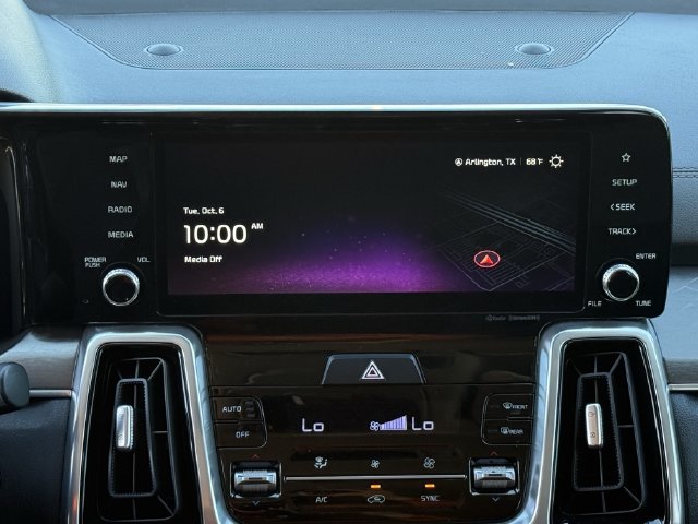 Used 2023 Kia Sorento SX FWD image 16