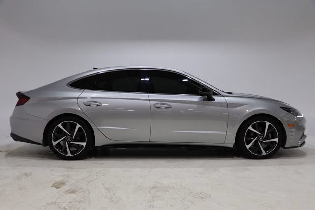 Used 2021 Hyundai Sonata SEL Plus w/ Tech Package FWD image 8