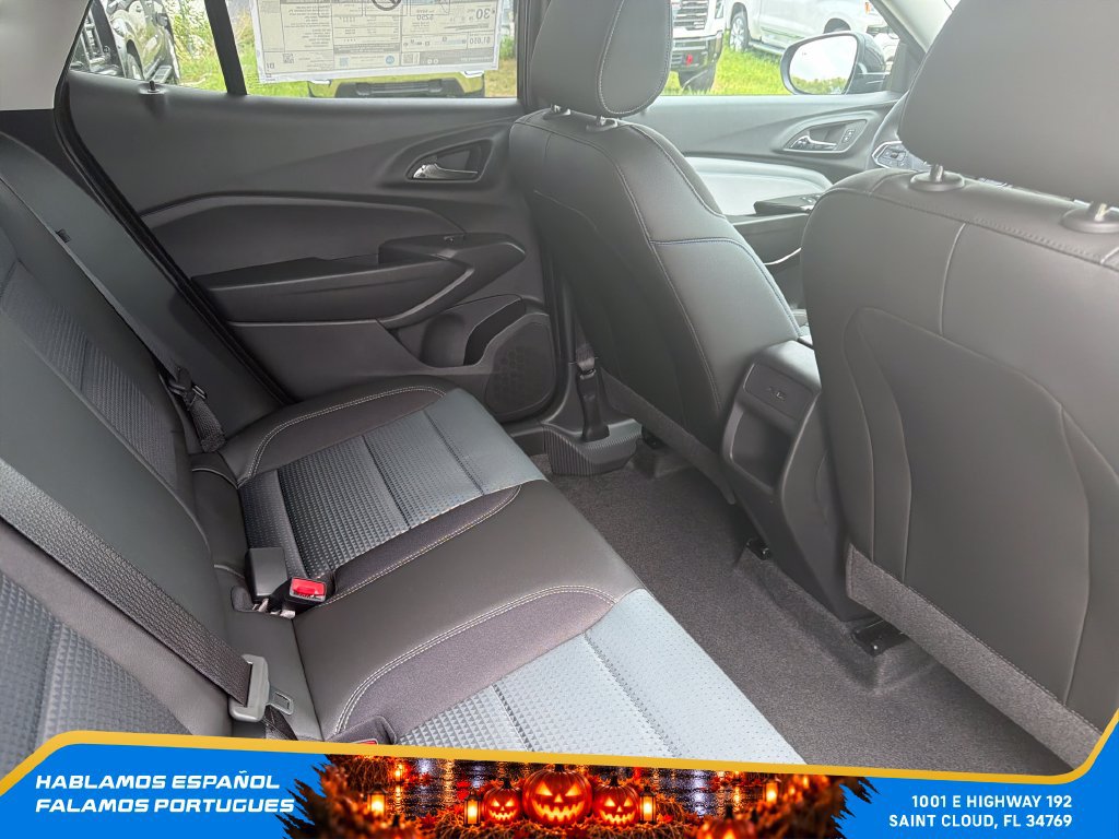 New 2026 Chevrolet Trax LT w/ Driver Confidence Package FWD image 24