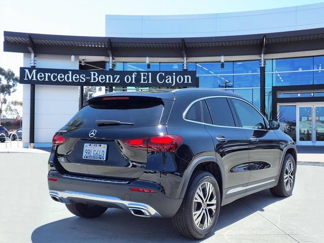 Certified 2025 Mercedes-Benz GLA 250 image 3