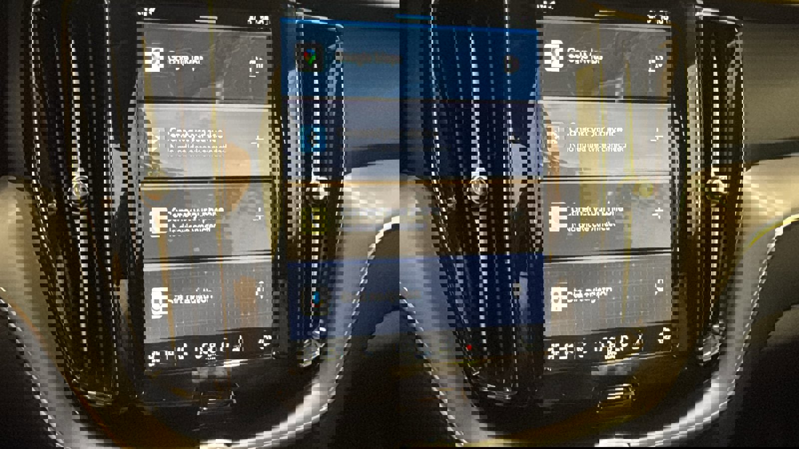 Used 2024 Volvo XC60 B5 Core image 16