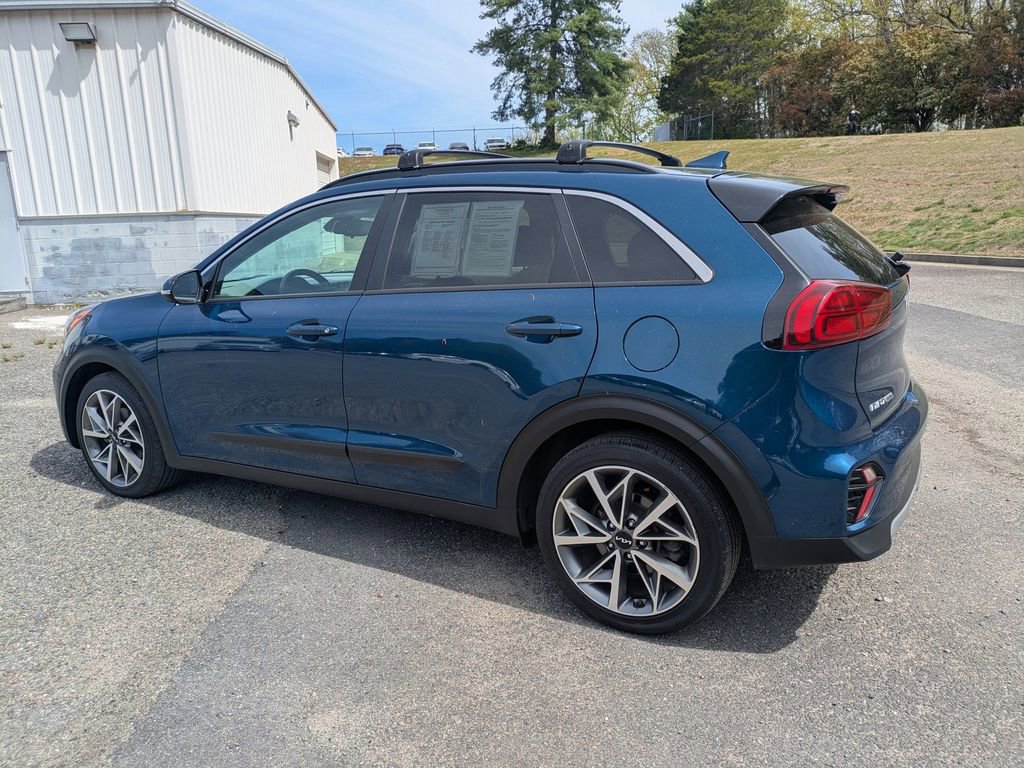 Used 2022 Kia Niro Touring Special Edition image 6
