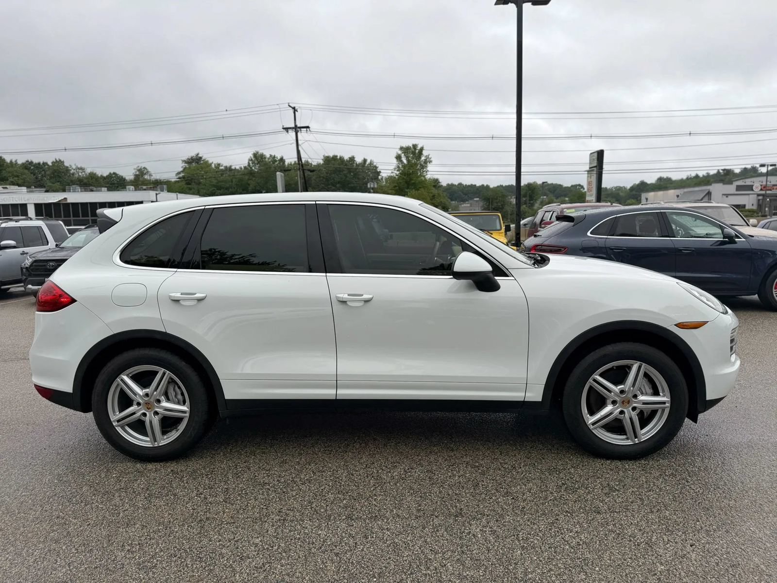 Used 2014 Porsche Cayenne S AWD/4WD image 14