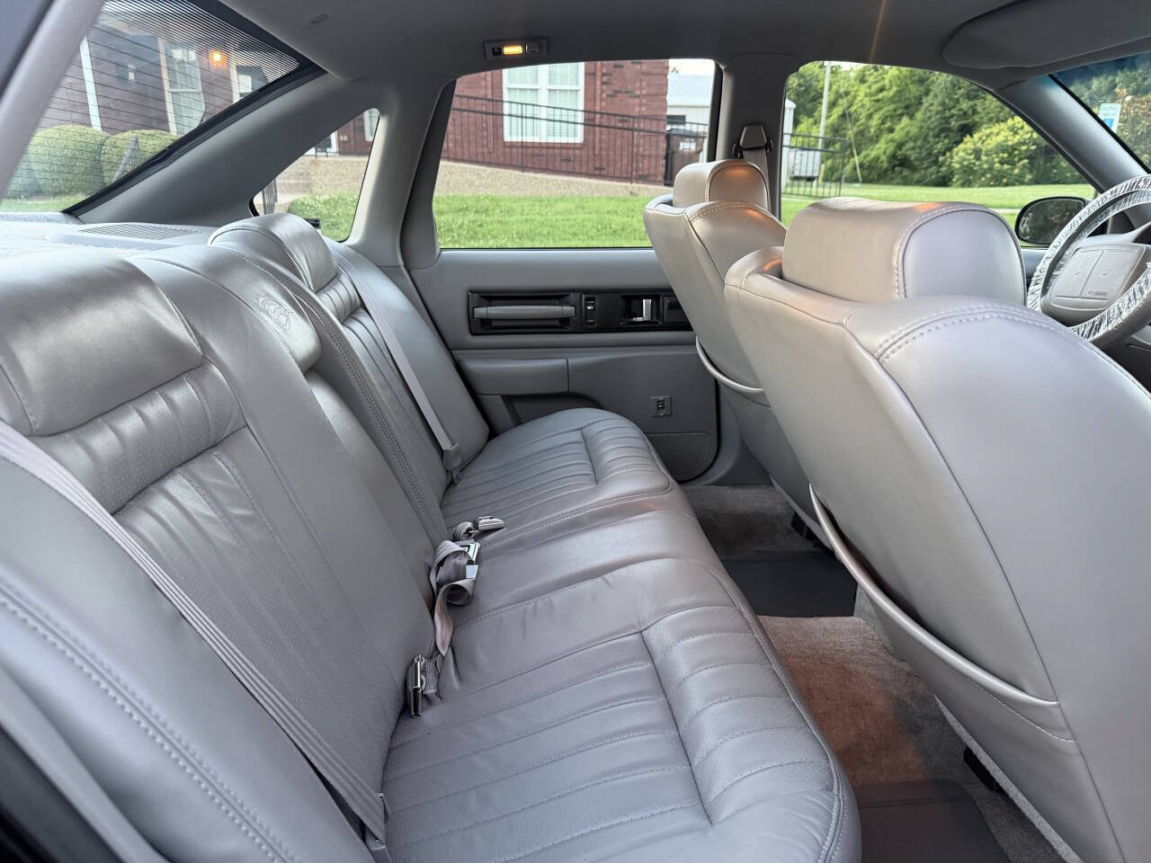 Used 1996 Chevrolet Impala SS RWD image 25