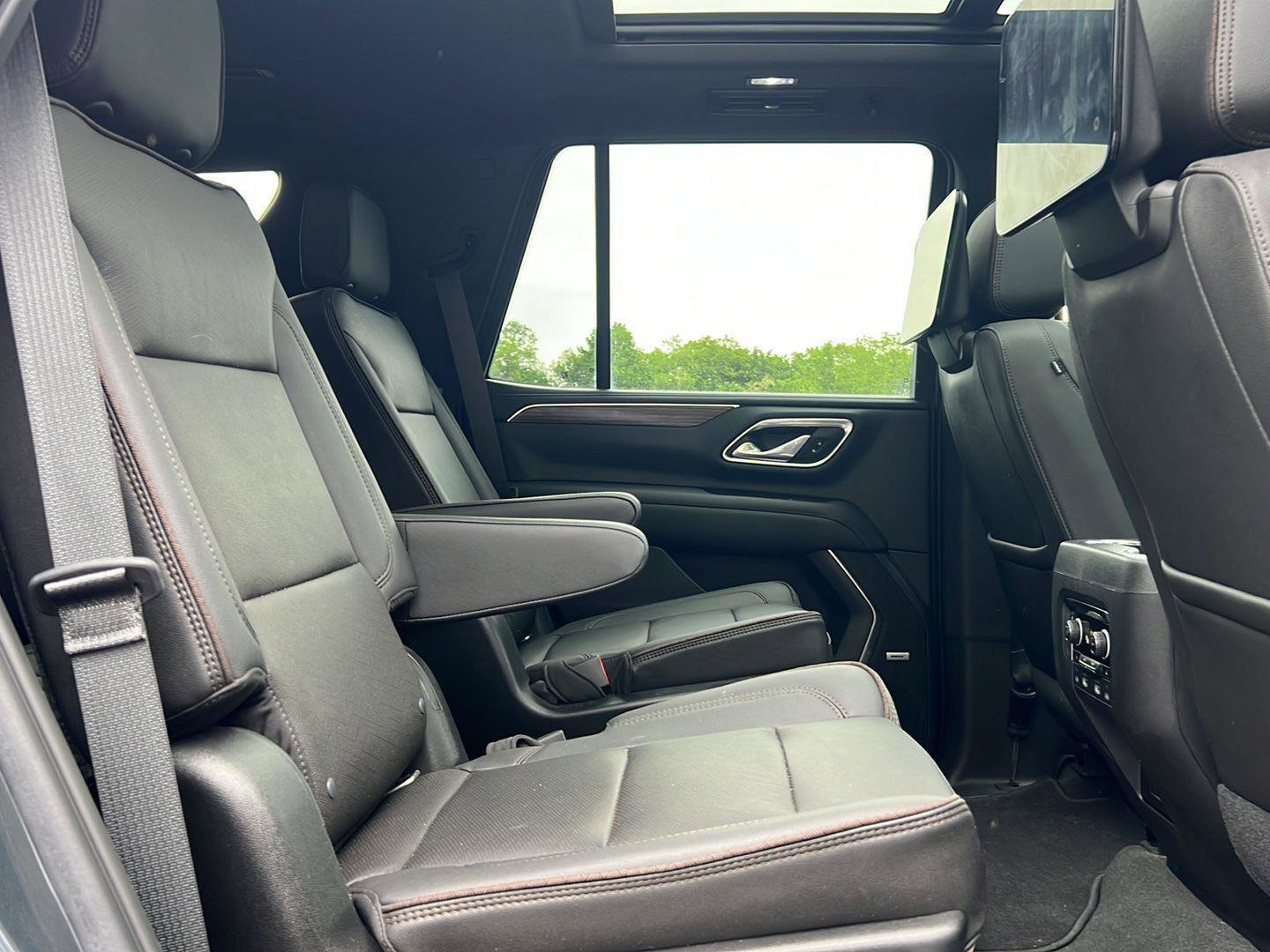 Used 2021 Chevrolet Tahoe High Country AWD/4WD image 27