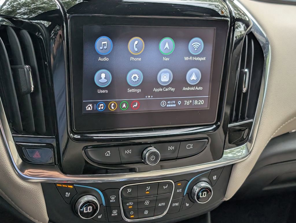 Used 2023 Chevrolet Traverse Premier FWD image 22