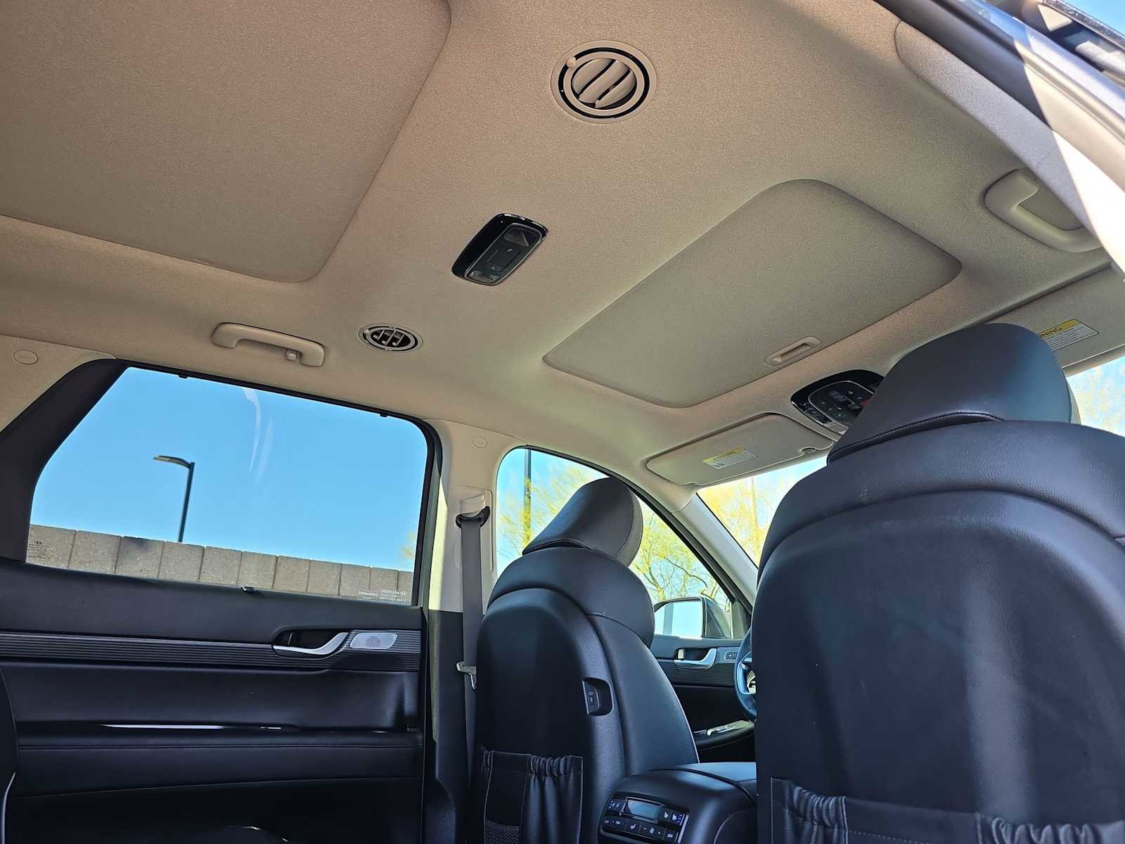 Used 2025 Hyundai Palisade Limited image 16