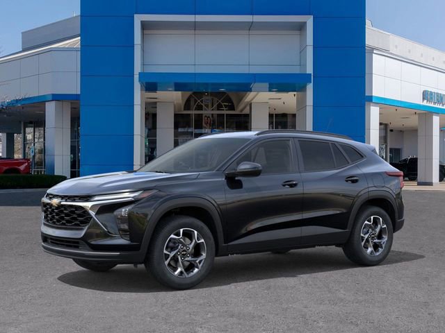 New 2026 Chevrolet Trax LT w/ Driver Confidence Package image 2