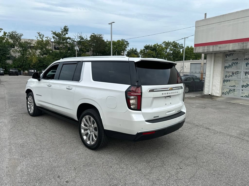 Used 2023 Chevrolet Suburban Premier w/ Premium Package AWD/4WD image 9