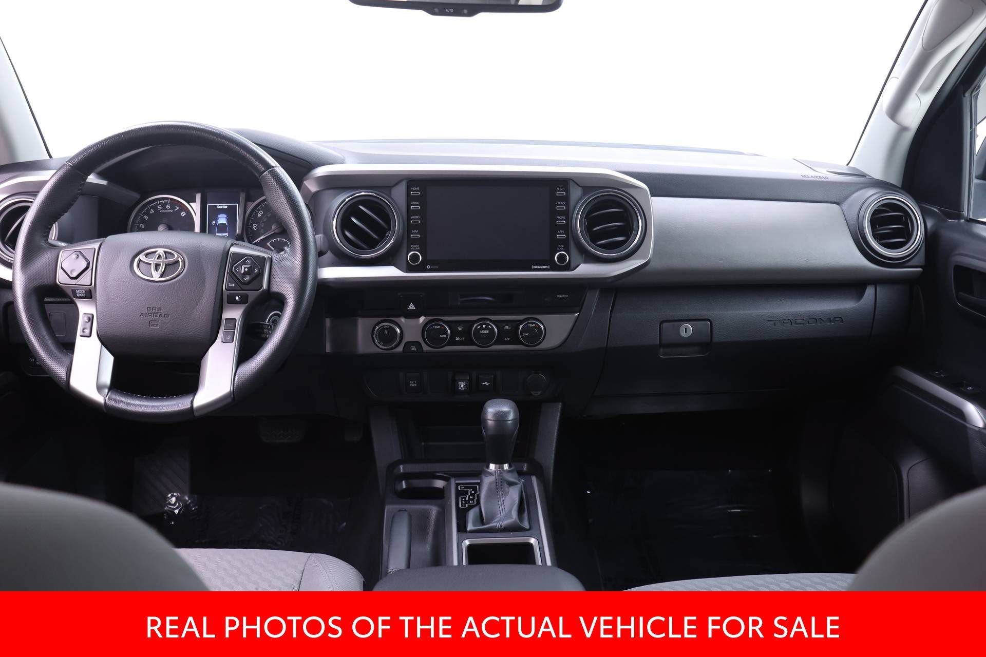 Certified 2022 Toyota Tacoma SR5 AWD/4WD image 5