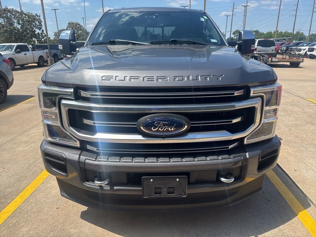 Used 2021 Ford F250 Platinum w/ FX4 Off-Road Package AWD/4WD image 2