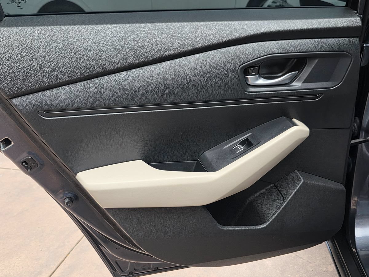 Used 2023 Honda Accord LX image 25